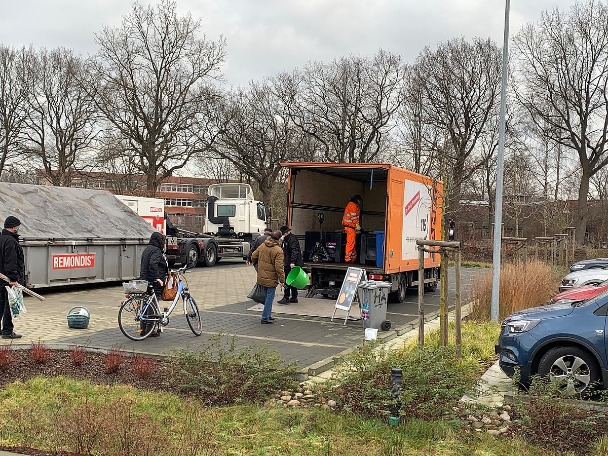 Parkplatz an der Caspar-Voght-Schule (CVS)